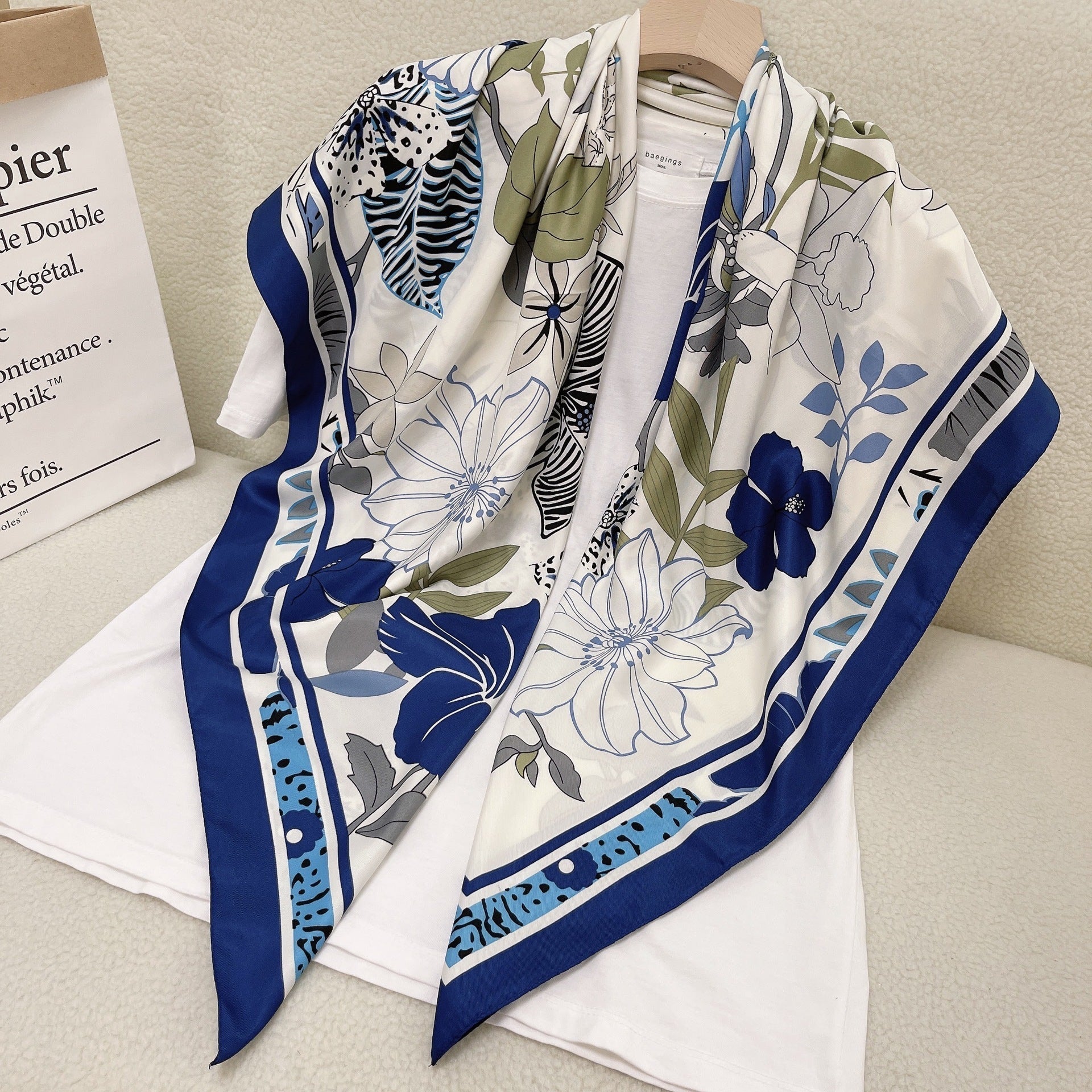 110cm Twill Floral Print Silk Scarf - MZ WorldMZ WorldMZ World110cm Twill Floral Print Silk Scarf
